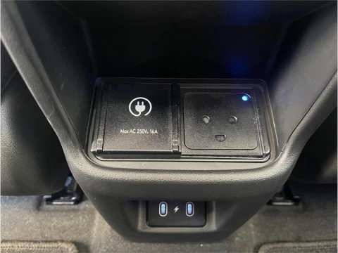 Hyundai Kona EV 150kW 65kWh Tecno 2C