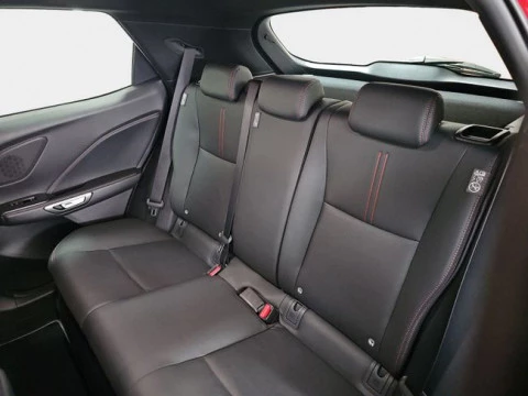 Lexus LBX 1.5 136cv HEV Elegant Black