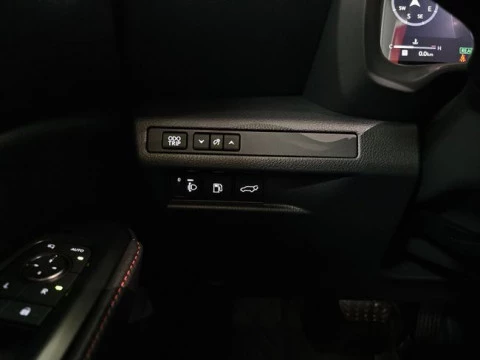 Lexus LBX 1.5 136cv HEV Elegant Black