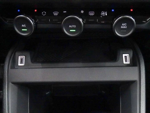 Citroën ë-C4 eC4 electrico 100kW 50kWh Feel Pack