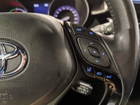 Toyota C-HR 1.8 125H Advance