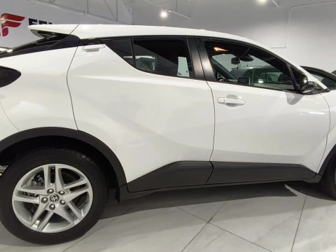 Toyota C-HR 1.8 125H Advance