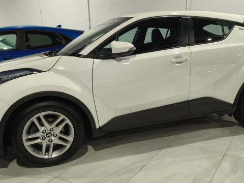 Toyota C-HR 1.8 125H Advance