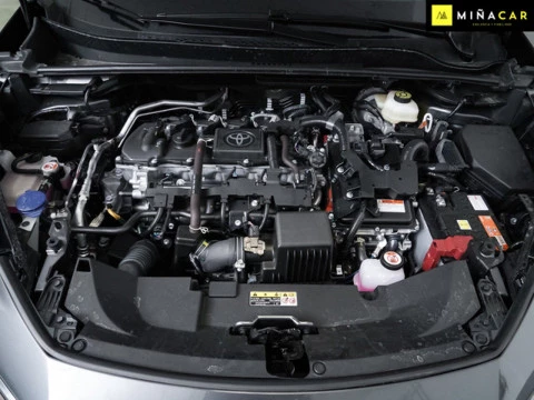 Toyota C-HR 1.8 Advance Hybrid 140