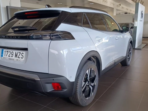 Peugeot e-2008 Eléctrico Allure 156 (115kW)