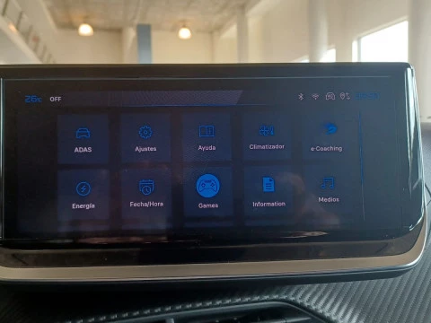 Peugeot e-2008 Eléctrico Allure 156 (115kW)