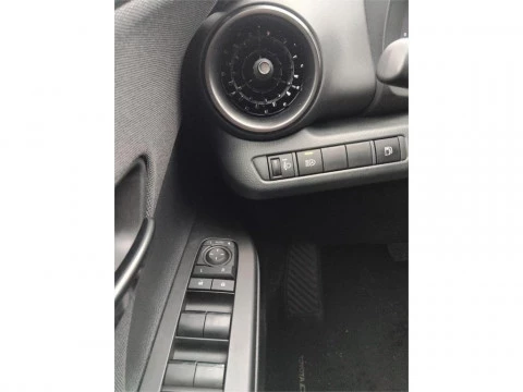 Toyota C-HR - Advance Hybrid 140