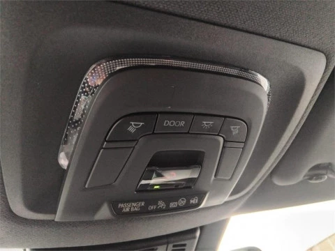 Toyota C-HR - Advance Hybrid 140