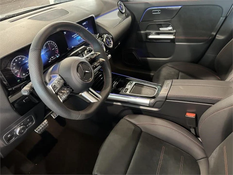 Mercedes-Benz GLA 250 e con tecnología híbrida EQ
