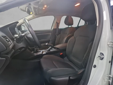 Renault Megane Limited Energy TCe 74kW (100CV)