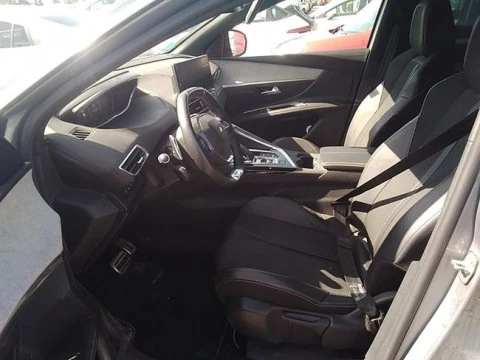 Peugeot 3008 Hybrid 300 e-EAT8 GT