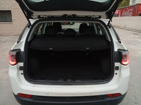 Jeep Compass 2.0 Mjet 103kW Night Eagle 4x4 E6D