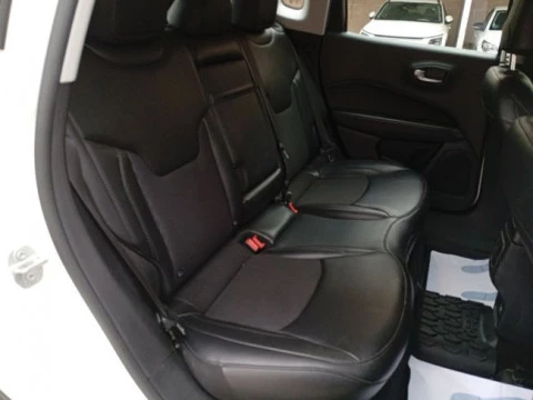 Jeep Compass 2.0 Mjet 103kW Night Eagle 4x4 E6D