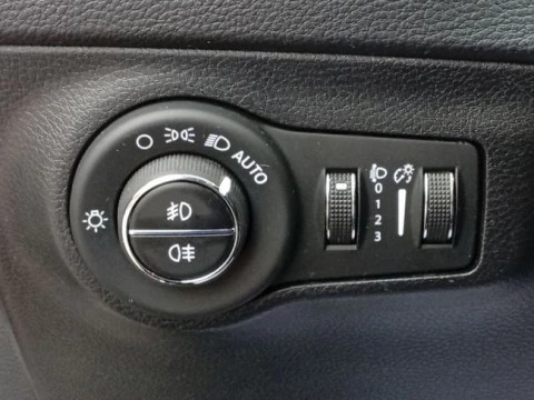 Jeep Compass 2.0 Mjet 103kW Night Eagle 4x4 E6D