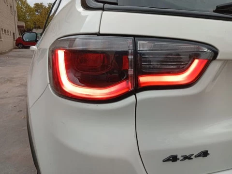 Jeep Compass 2.0 Mjet 103kW Night Eagle 4x4 E6D