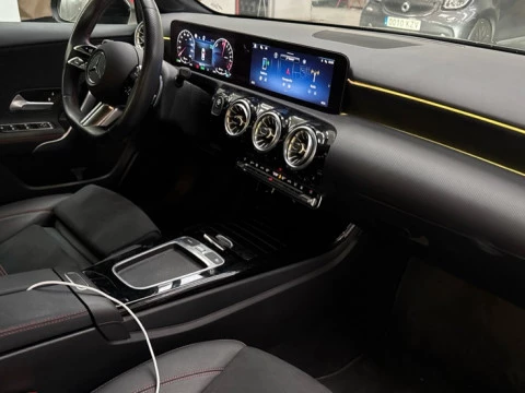 Mercedes-Benz Clase A  250 e Berlina