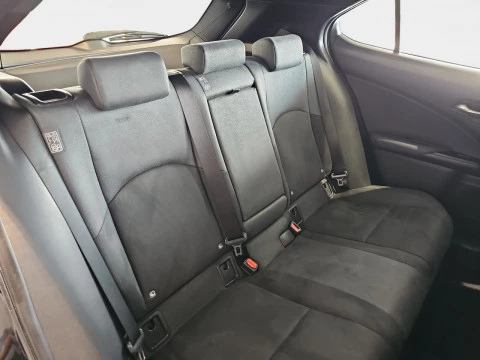 Lexus UX 2.0 250h Business