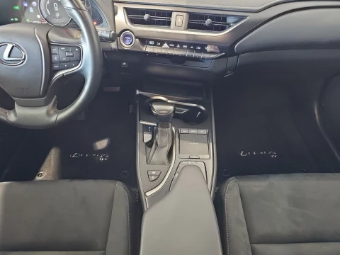 Lexus UX 2.0 250h Business