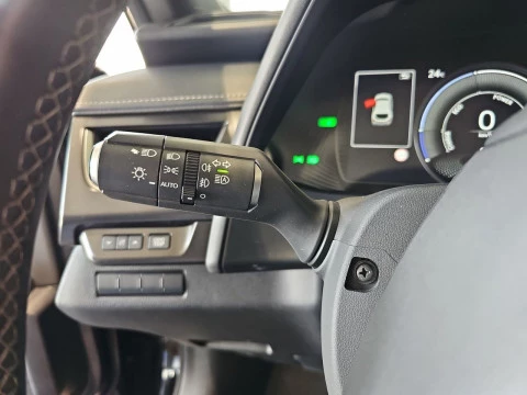 Lexus UX 2.0 250h Business