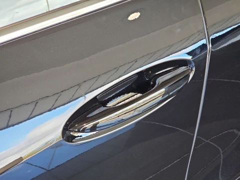 Lexus UX 2.0 250h Business