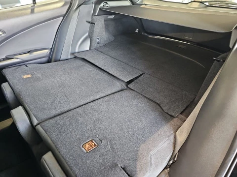 Lexus UX 2.0 250h Business