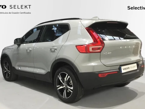 Volvo XC40 XC40 PLUS B3 MILD HYBRID GASOLINA