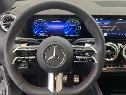 Mercedes-Benz EQA 250+