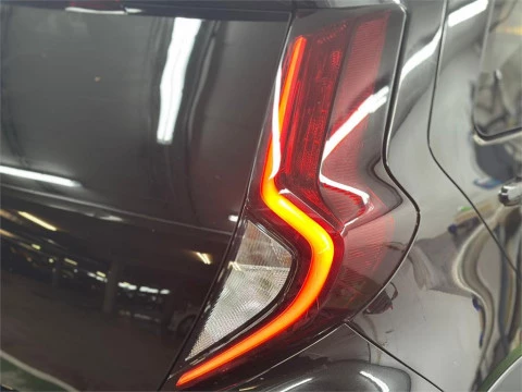 Toyota Aygo X Cross Cross Play