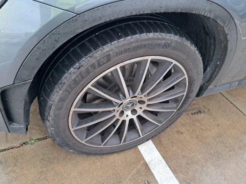 Mercedes-Benz GLC GLC 220 d 4MATIC