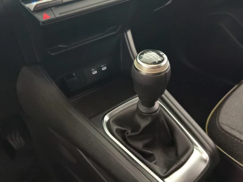 Renault Captur  Gasolina/gas  TCe Techno 74kW GLP