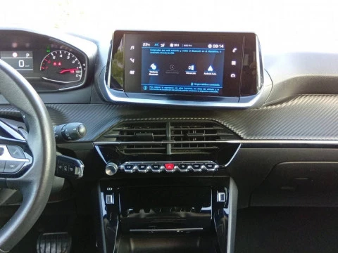 Peugeot 2008 Allure BlueHDI 130 S&S EAT8