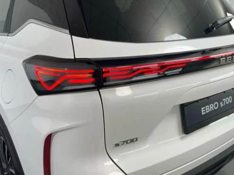 EBRO S700 1.5 TGDI HEV Luxury 165kW (224CV) 1DHT