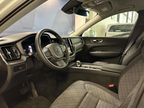 Volvo XC60 2.0 B4 D Core Auto