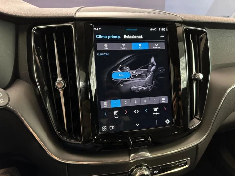 Volvo XC60 2.0 B4 D Core Auto