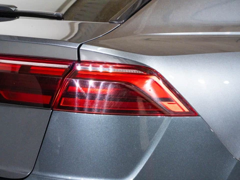 Audi Q8 Black line 50 TDI 210kW quattro tiptron