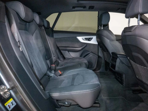 Audi Q8 Black line 50 TDI 210kW quattro tiptron