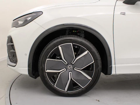 Volkswagen Tiguan 2.0 TDI 110KW R-LINE DSG 150 5P