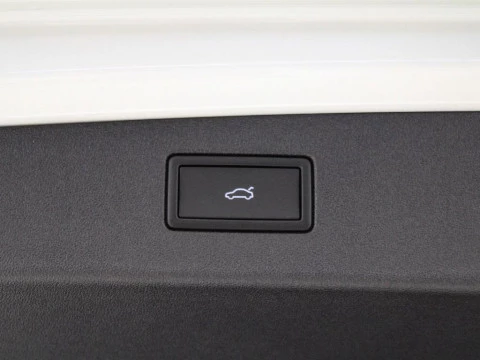 Volkswagen Tiguan R-LINE CLASSIC 2.0 TDI 110 KW (150 CV) AUTOMáTICO DSG 7 VEL.