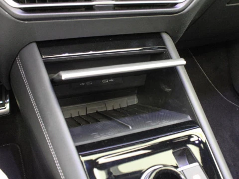 Volkswagen Tiguan R-LINE CLASSIC 2.0 TDI 110 KW (150 CV) AUTOMáTICO DSG 7 VEL.