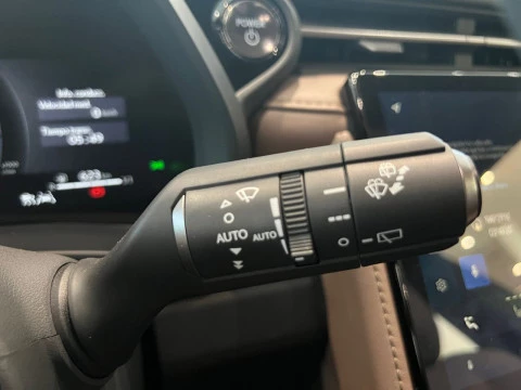 Lexus LBX 1.5 136cv HEV Elegant