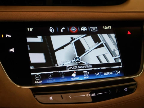 Cadillac XT5 3.6L V6 AWD AT Platinum