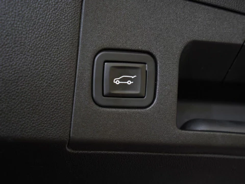 Cadillac XT5 3.6L V6 AWD AT Platinum