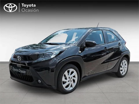 Toyota Aygo X Cross Cross Play