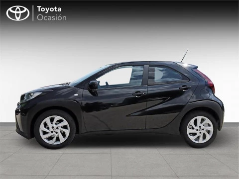 Toyota Aygo X Cross Cross Play