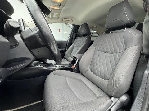 Toyota Corolla 1.8 125H ACTIVE TECH E-CVT SEDAN