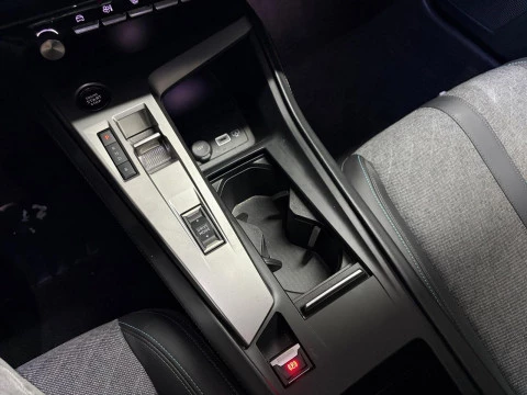 Peugeot 408 408 Allure PHEV 180 e-EAT8