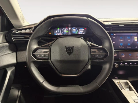 Peugeot 408 408 Allure PHEV 180 e-EAT8