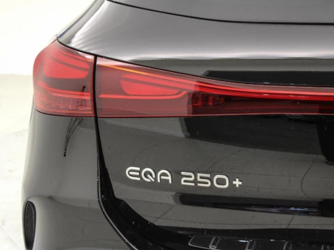 Mercedes-Benz EQA 250+ AMG Night EDITION