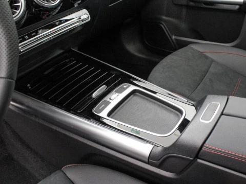 Mercedes-Benz EQA 250+ AMG Night EDITION