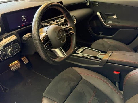 Mercedes-Benz Clase A  180 Compacto